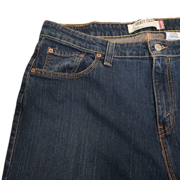 Levi's Women's 515 Boot Cut Jean Size 20 Medium - Picture 6 of 10
